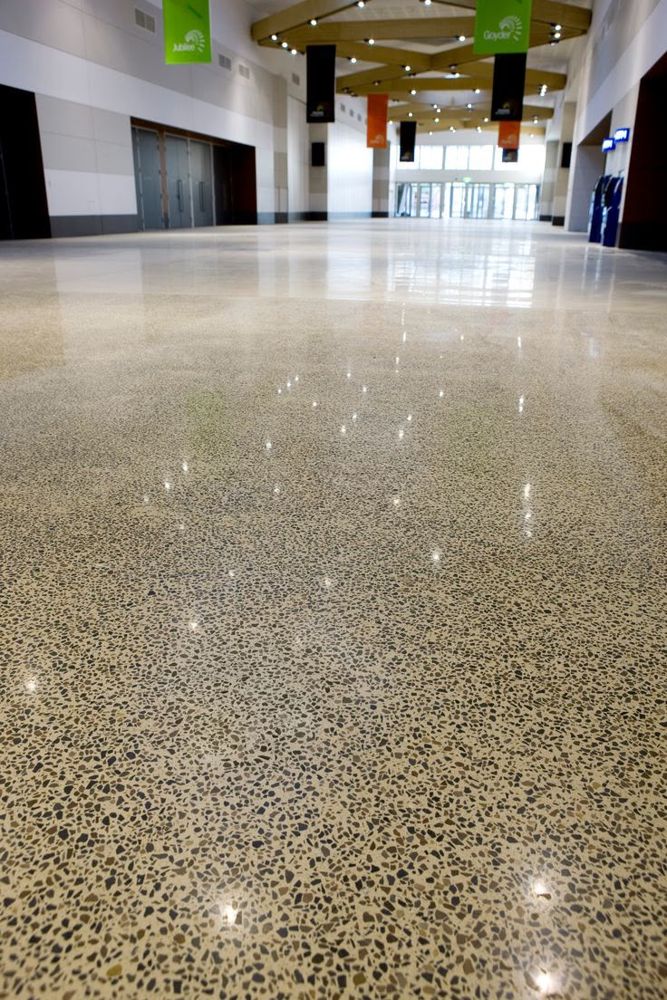 Piso de granito pulido